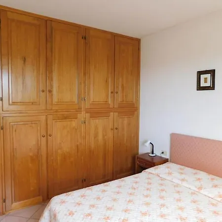 Panoramic , 600m From The Beach, Ferienhaus Cala Liberotto